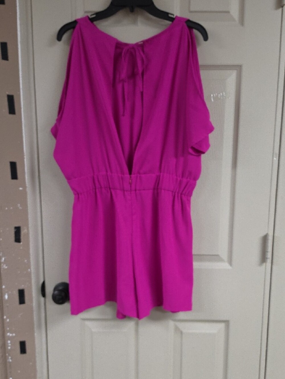 Women's Fuchsia Short Sleeve Waist-Defined Romper - Picture 4 of 6